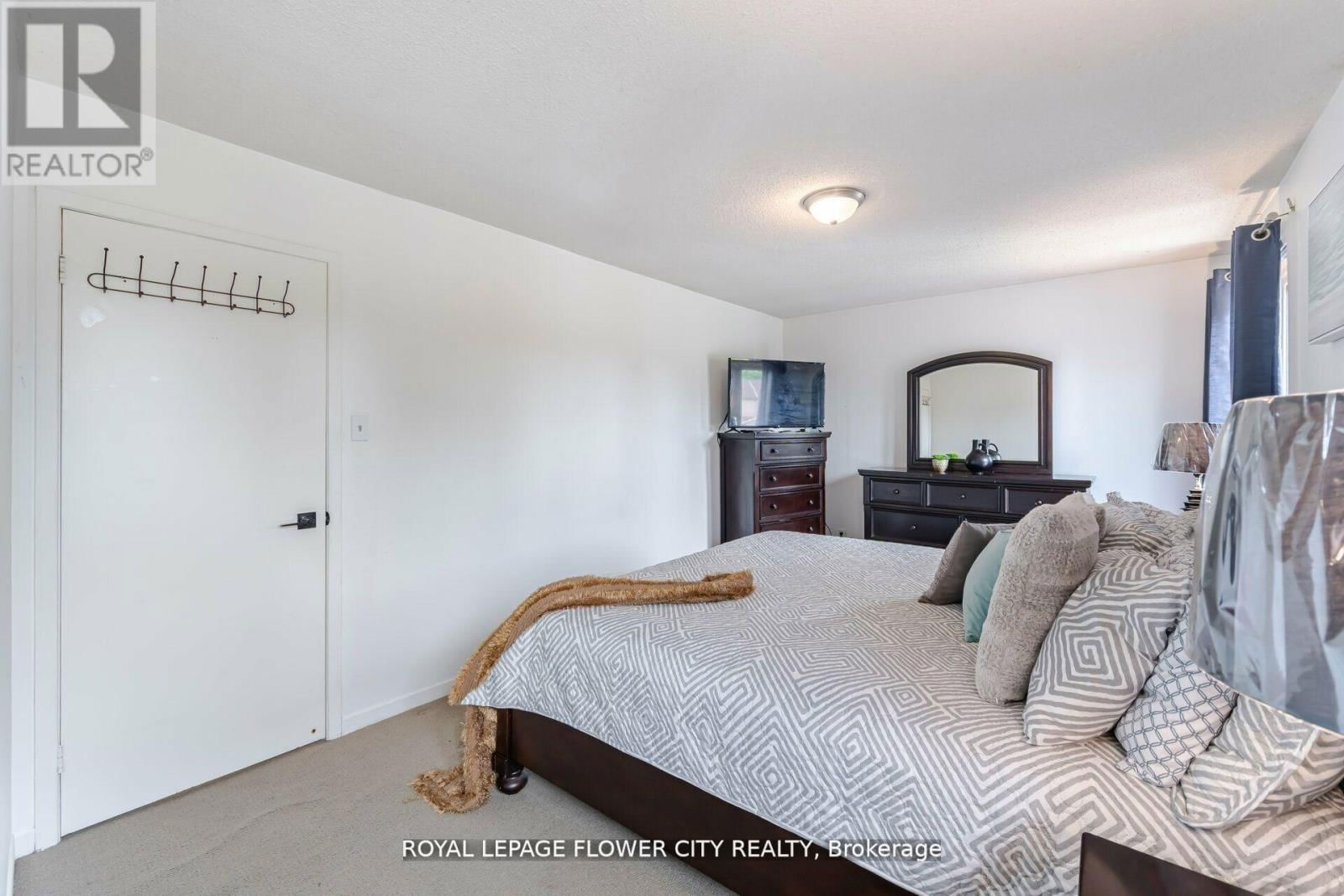 128 FANSHAWE DRIVE Image 16