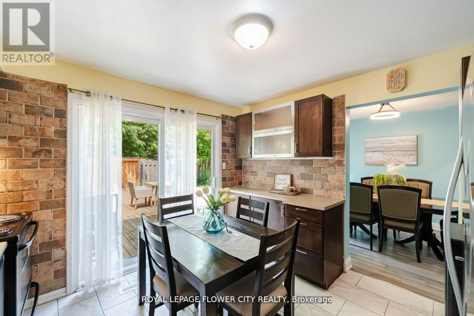 128 FANSHAWE DRIVE Image 2