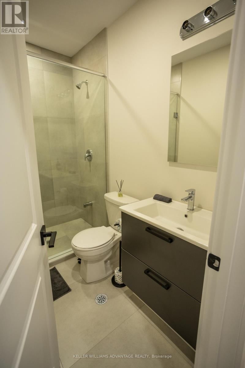 Unit 4 - 21 BATAVIA AVENUE Image 10