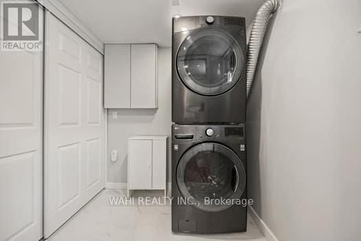 31 - 3175 KIRWIN AVENUE Image 26