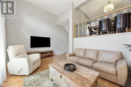 31 - 3175 KIRWIN AVENUE Image 3