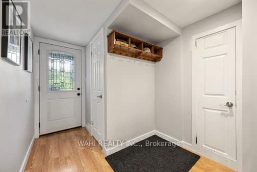 31 - 3175 KIRWIN AVENUE Image 8