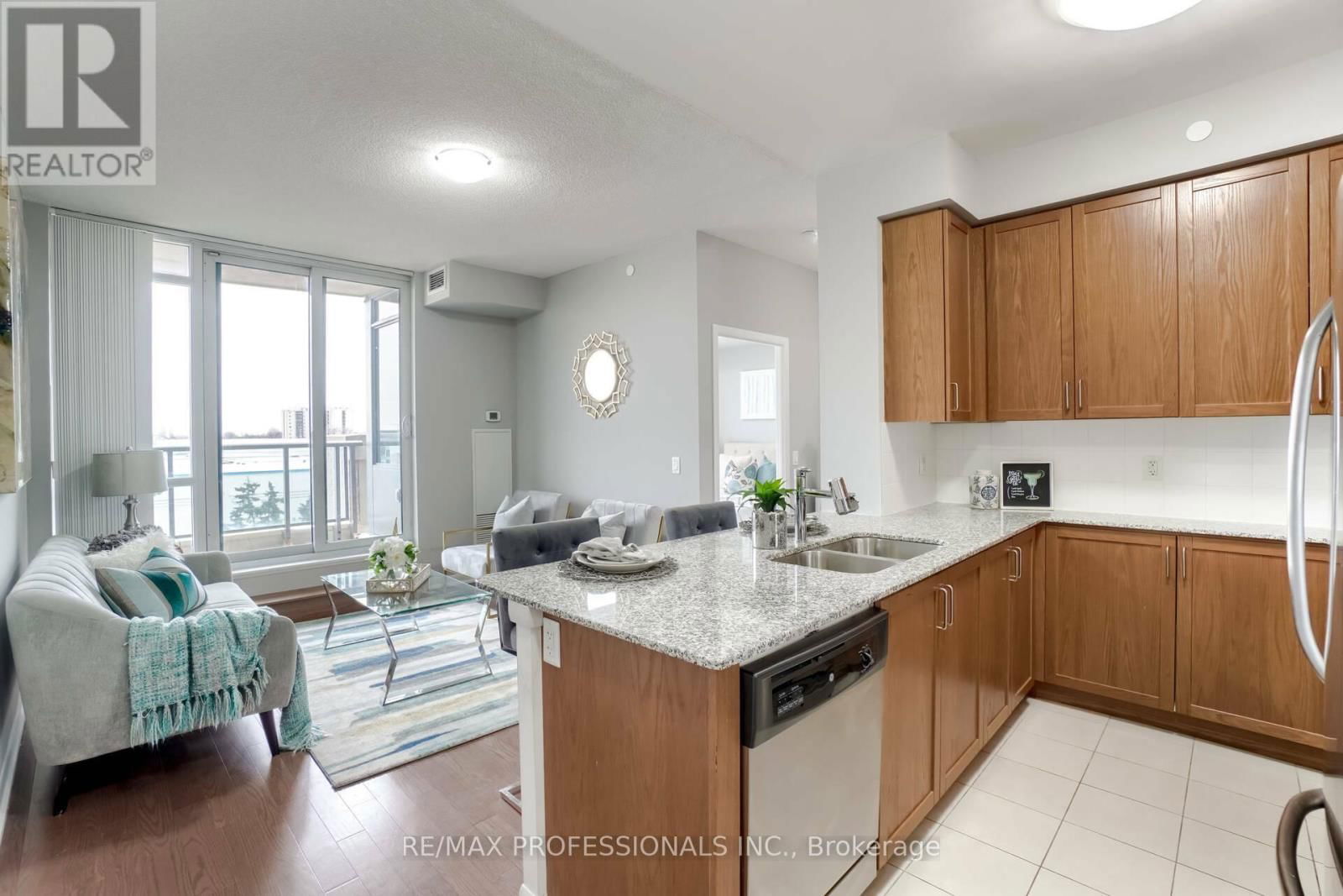 2208 - 205 SHERWAY GARDENS ROAD Image 10