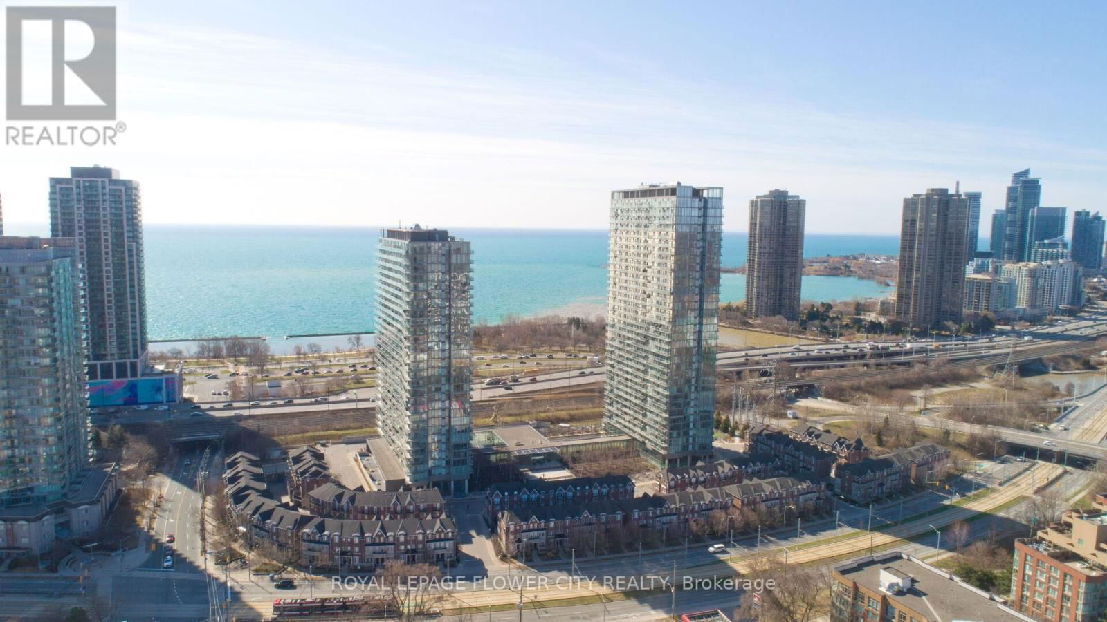 415 - 105 THE QUEENSWAY AVENUE Image 6