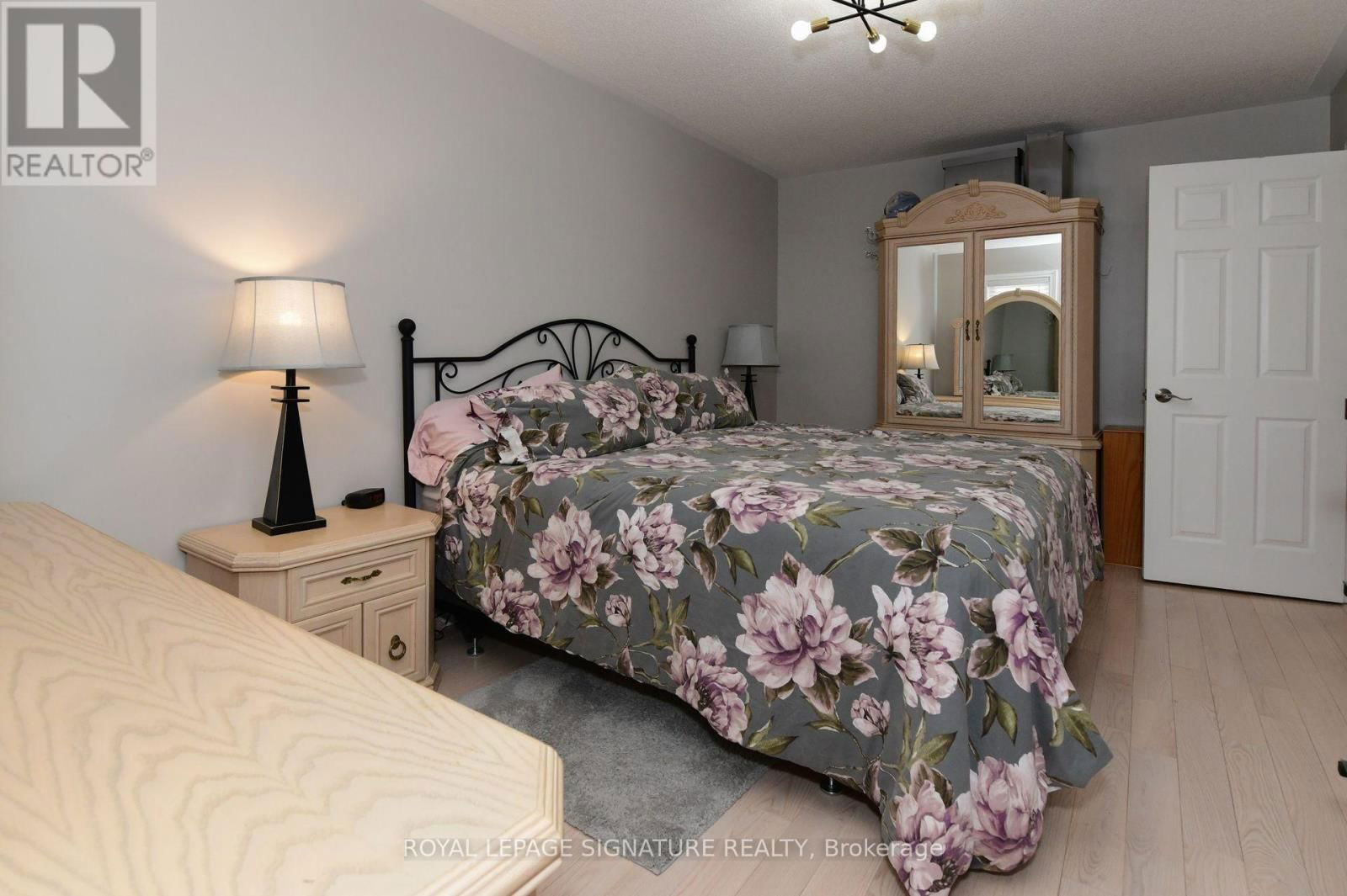 5239 RIVER FOREST COURT Image 21
