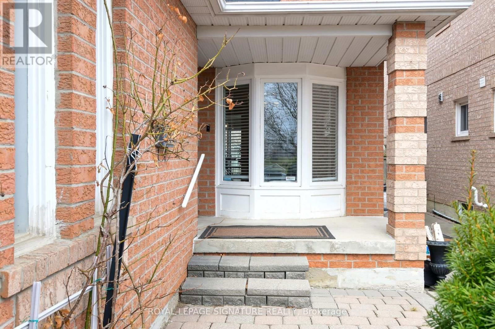 5239 RIVER FOREST COURT Image 4