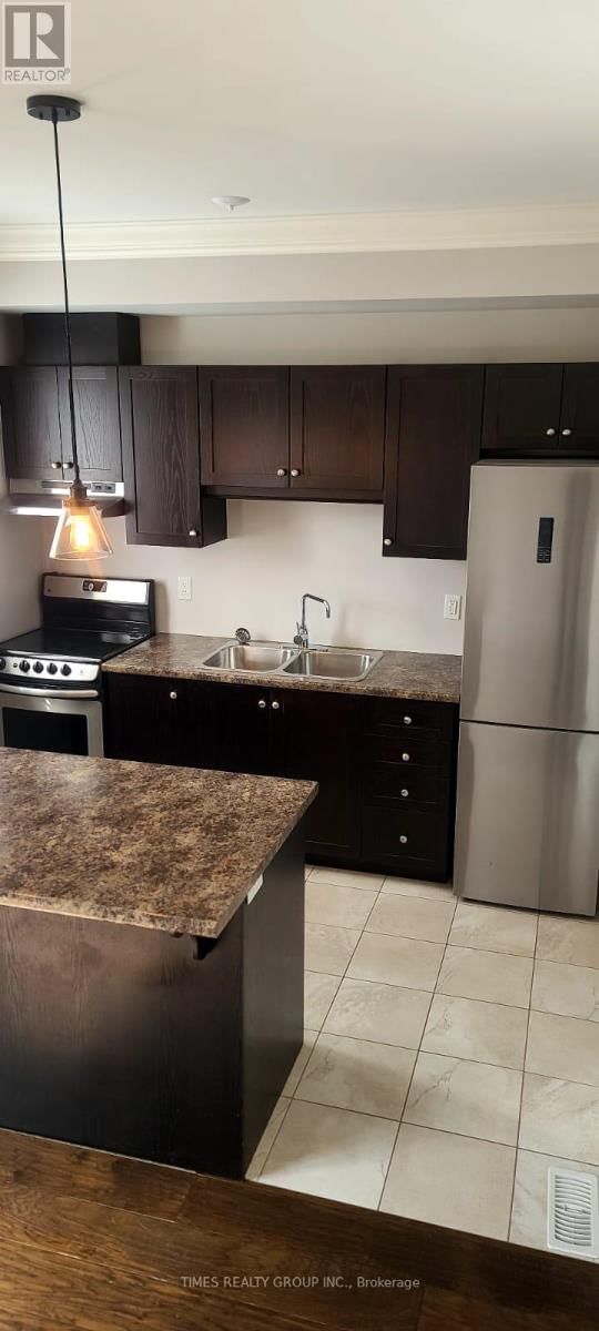 24 - 70 PLAINS ROAD Image 3