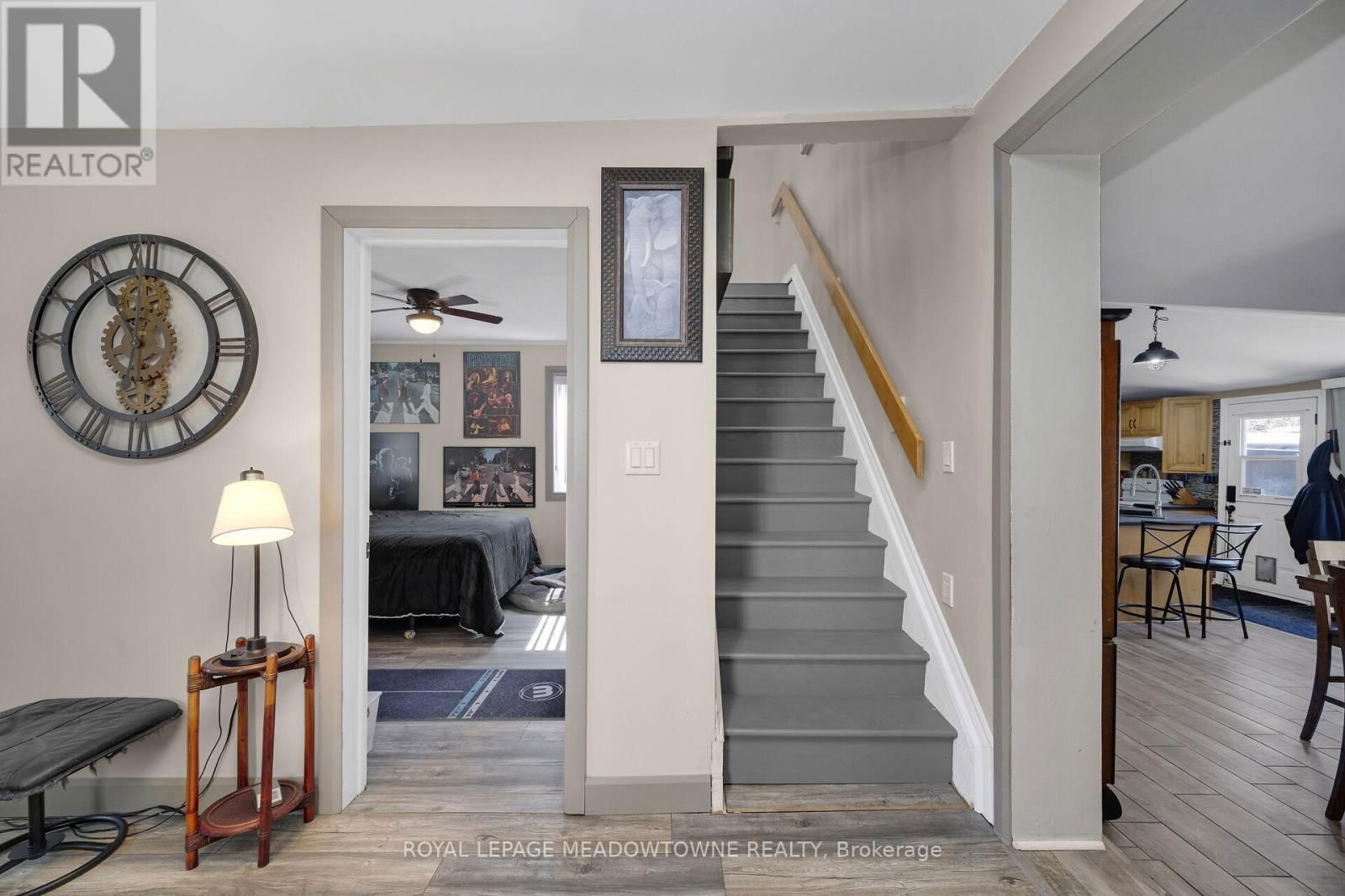 46 MAIN STREET SOUTH Image 14
