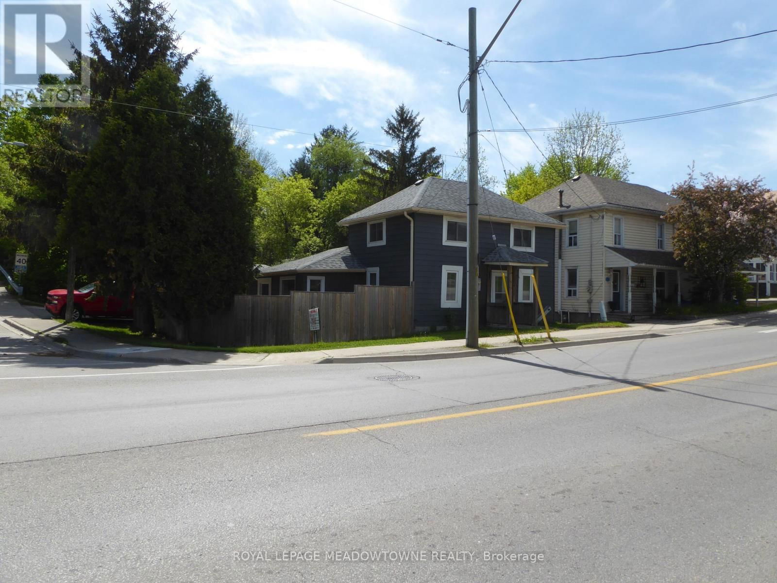 46 MAIN STREET SOUTH Image 34