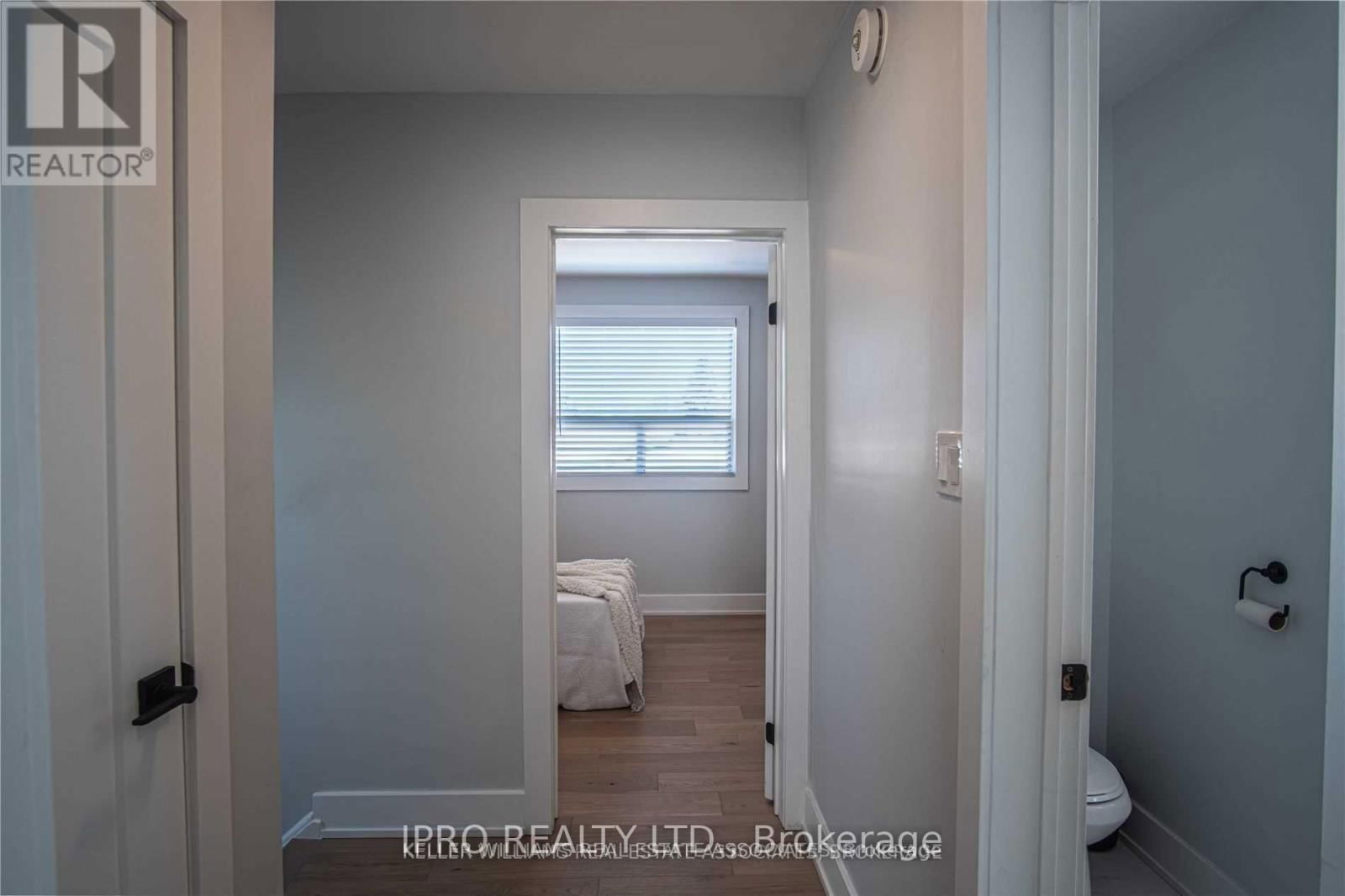 289 ELMWOOD CRESCENT Image 17