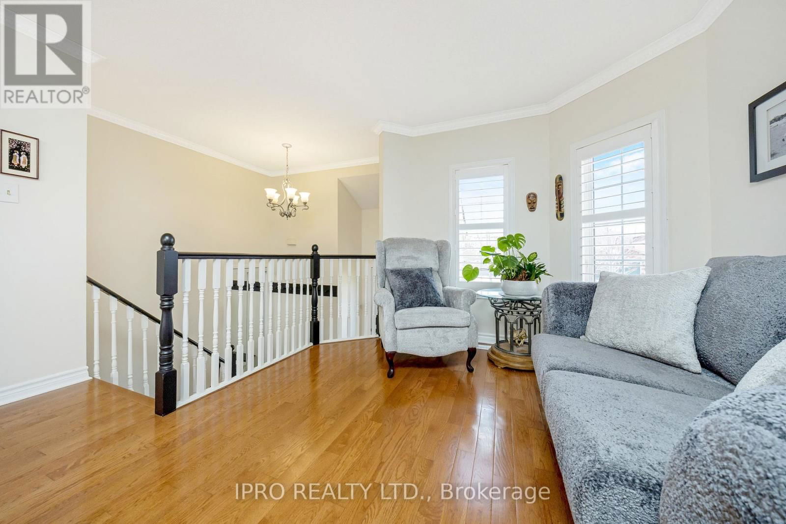 78 HARLEY AVENUE Image 10
