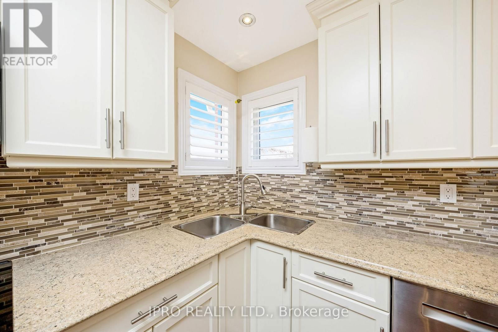 78 HARLEY AVENUE Image 15