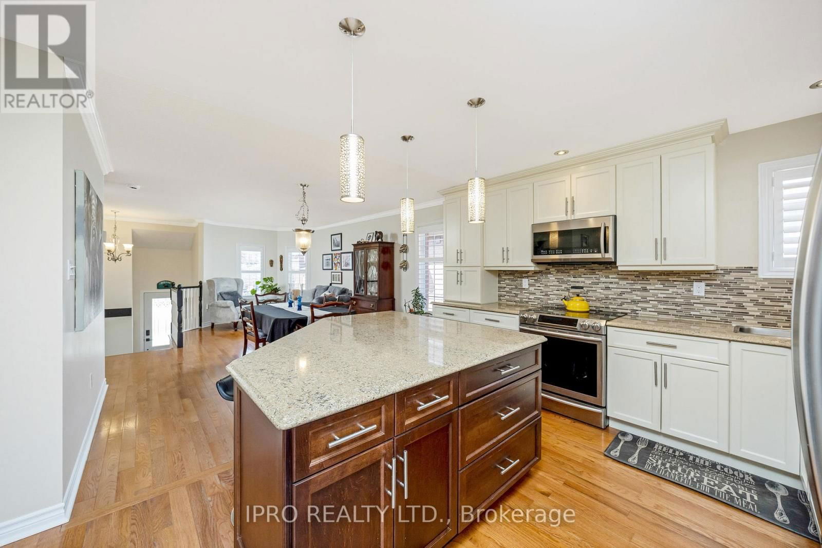 78 HARLEY AVENUE Image 18