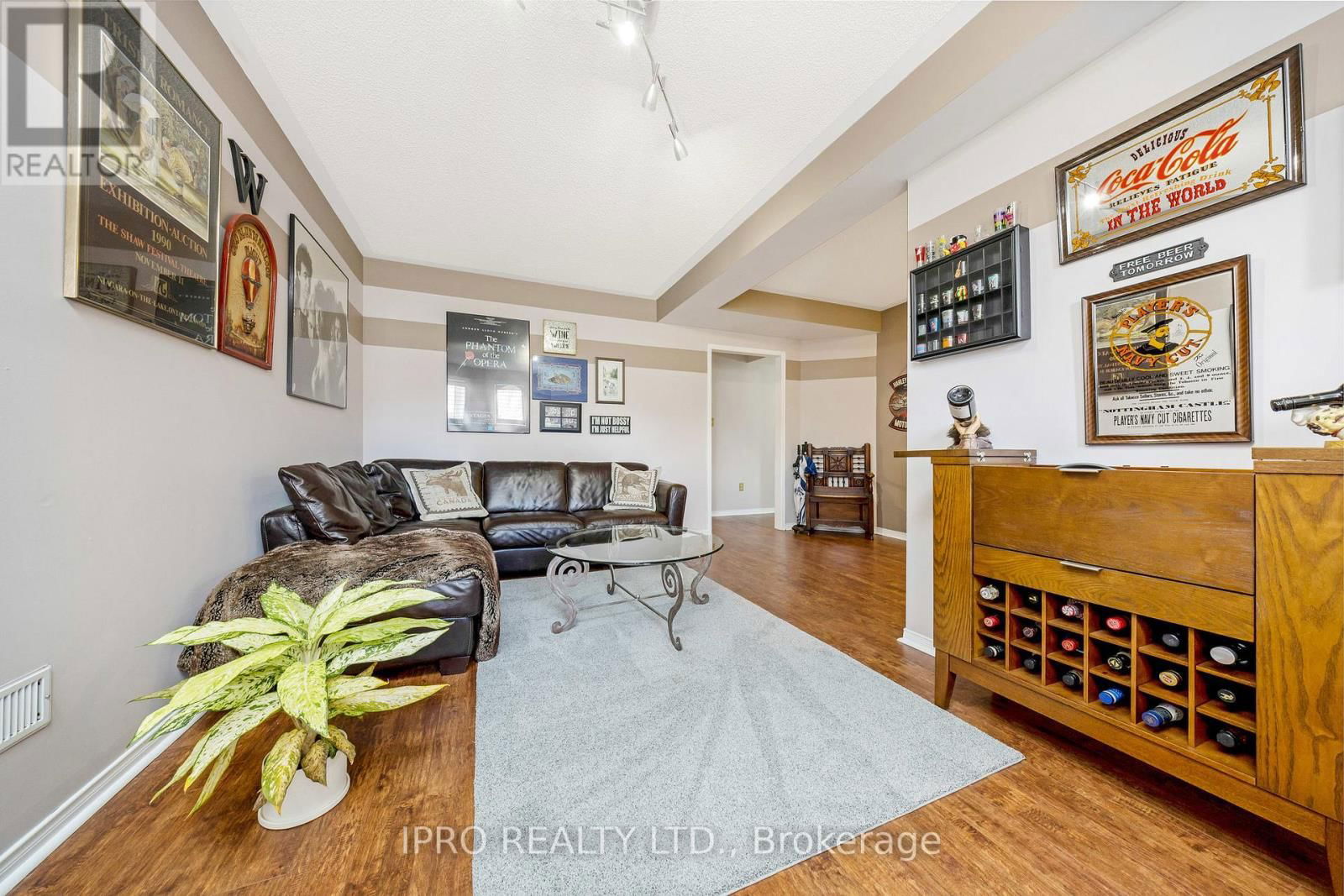 78 HARLEY AVENUE Image 27