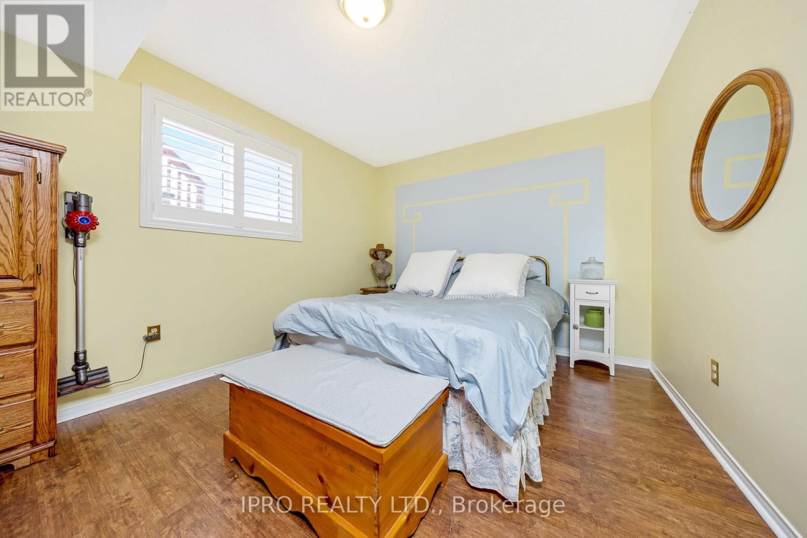 78 HARLEY AVENUE Image 29