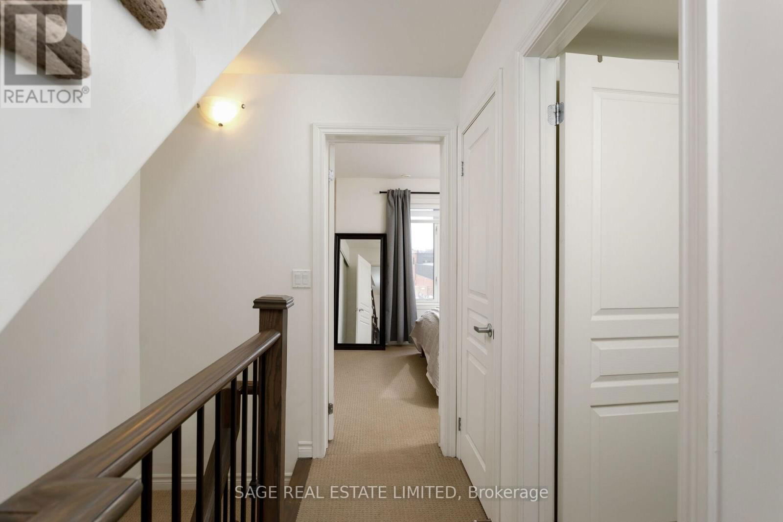 10 - 80 EASTWOOD PARK GARDENS Image 16