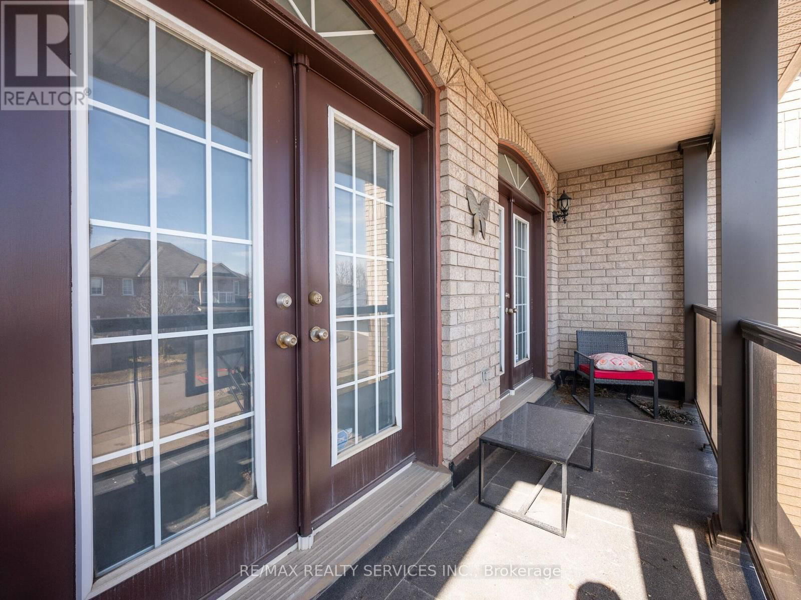 40 MISTYCREEK CRESCENT Image 26