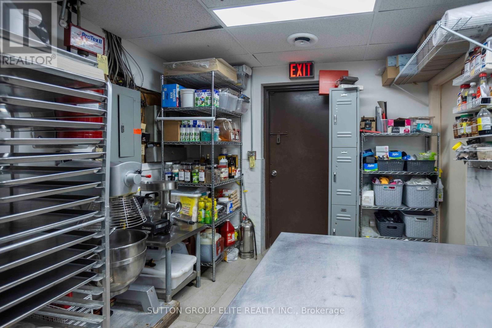 6 - 4801 STEELES AVENUE WEST Image 12