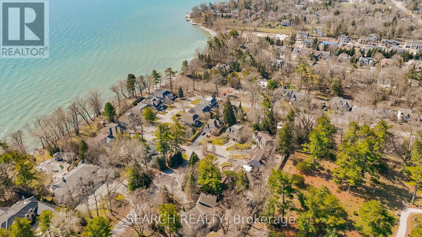 26 HOLYROOD AVENUE Image 8