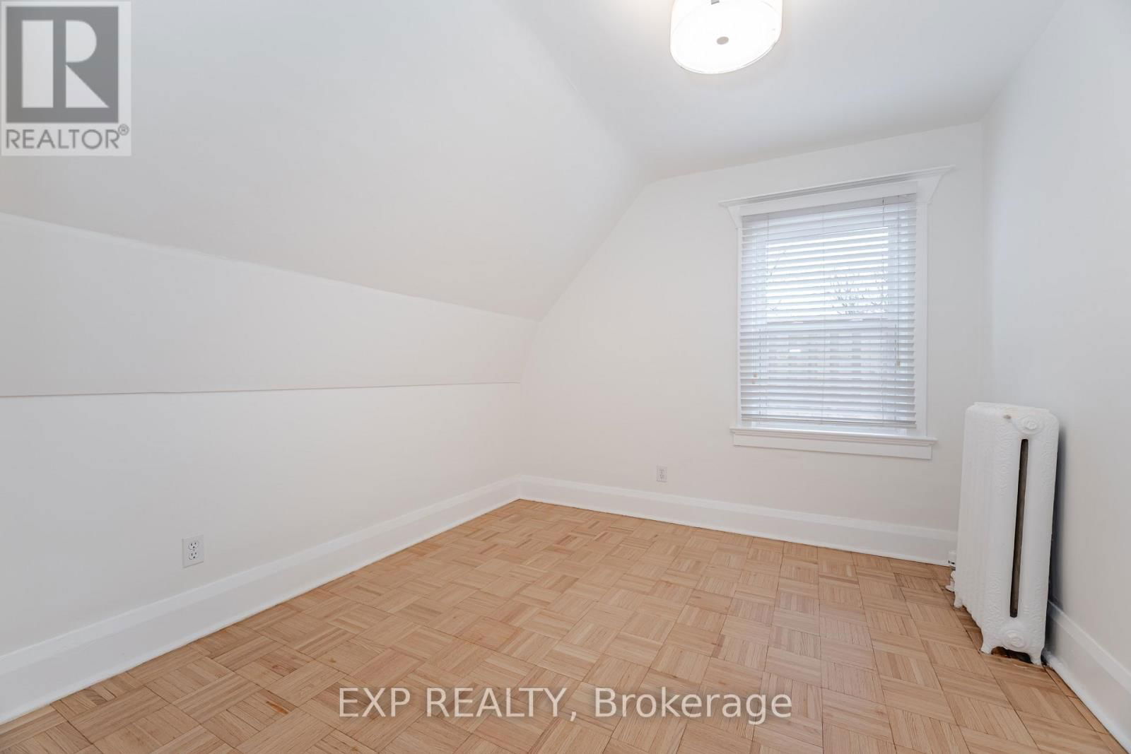 3rd Fl - 174 EVELYN AVENUE Image 14