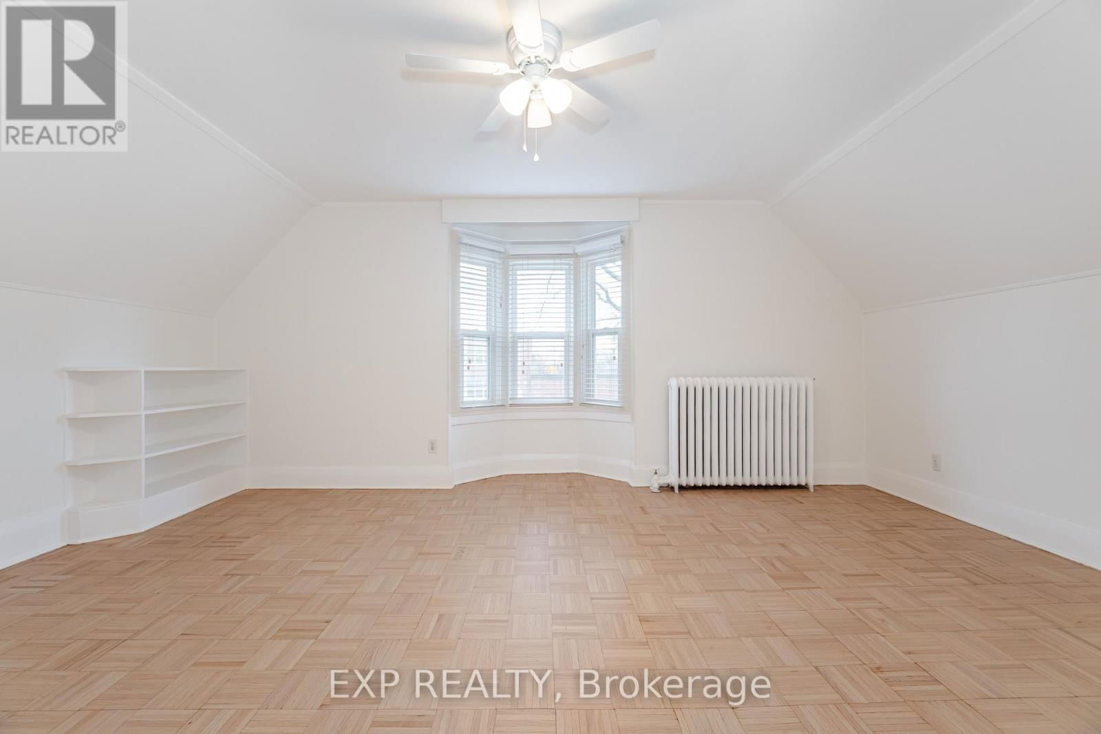3rd Fl - 174 EVELYN AVENUE Image 3