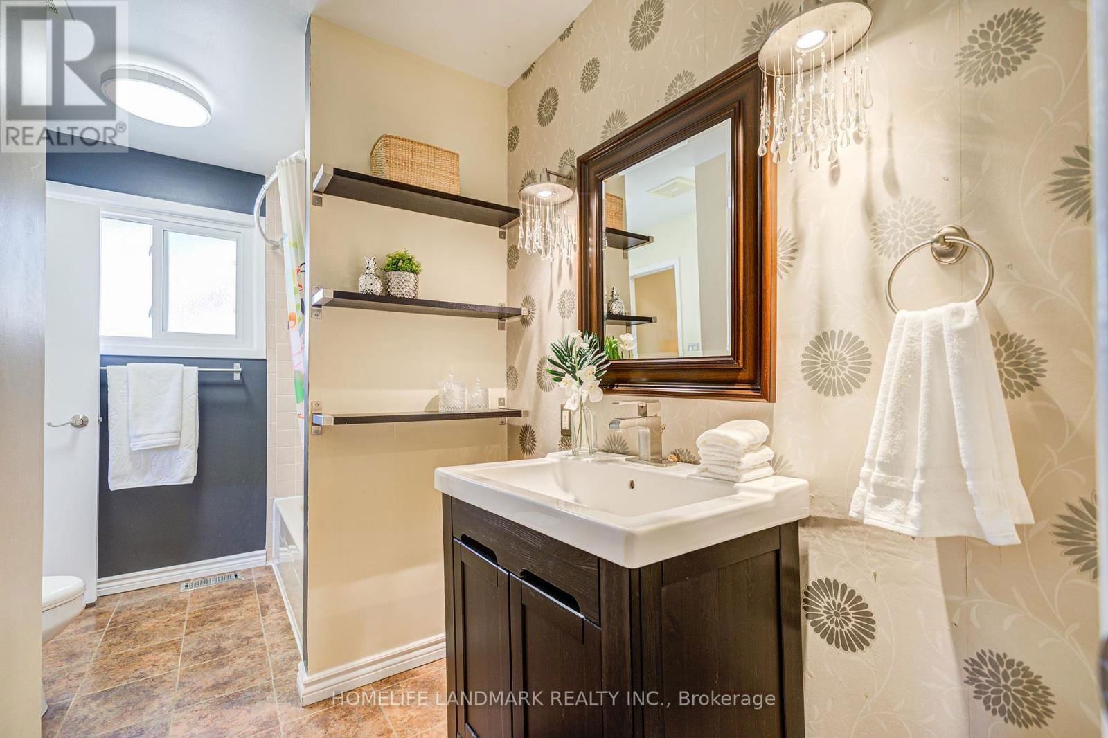 2165 DUNEDIN ROAD Image 22