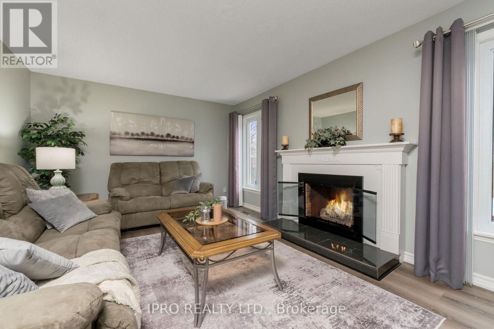 1 LINDHURST STREET Image 11