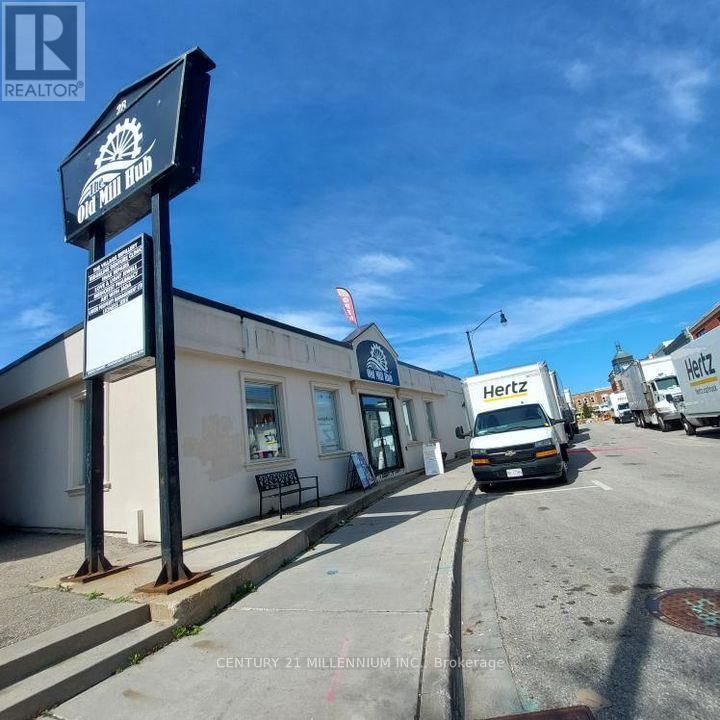 107 - 28 MILL STREET Image 2