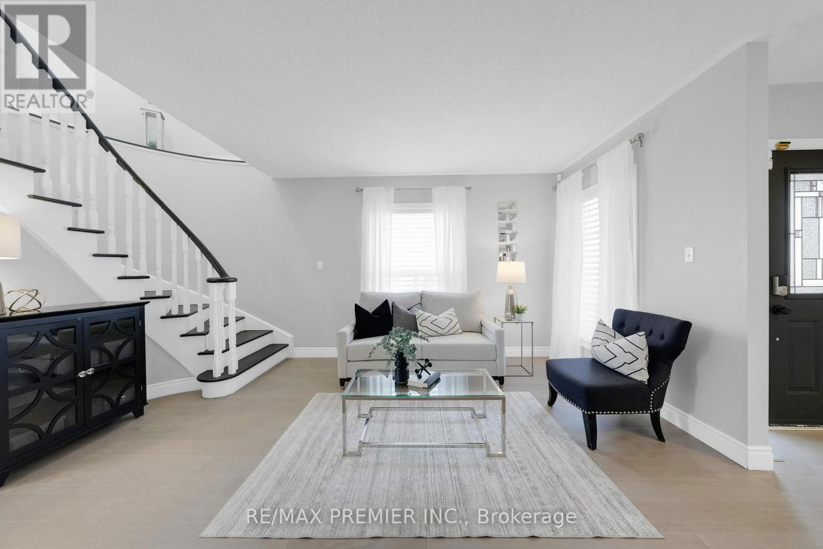 16 SHADY GLEN CRESCENT Image 11