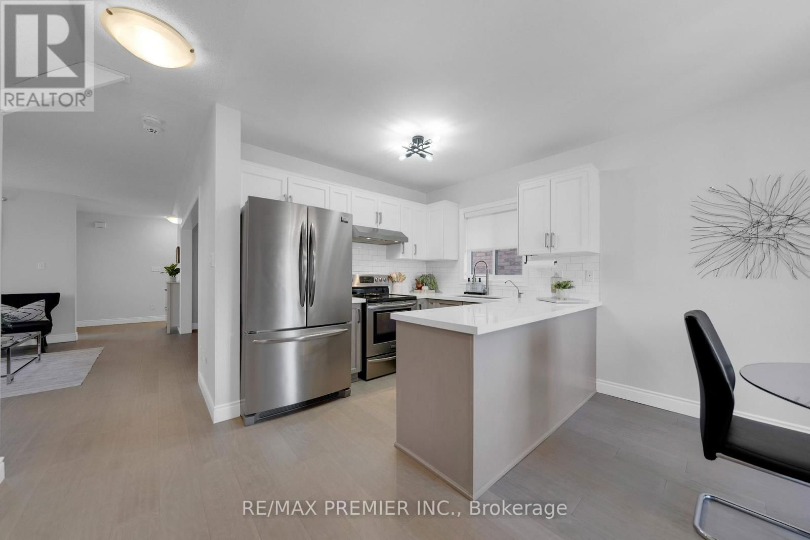 16 SHADY GLEN CRESCENT Image 17