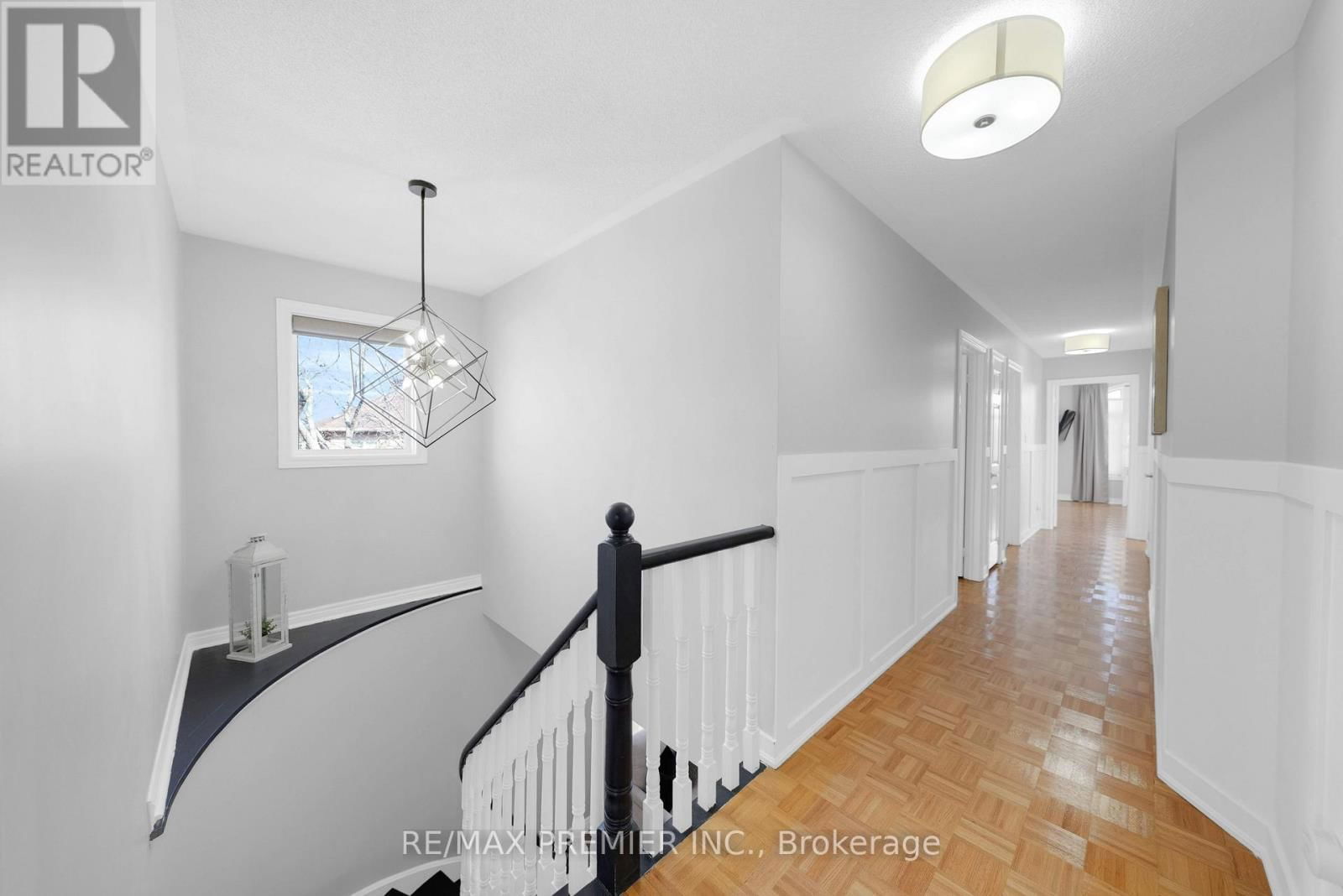 16 SHADY GLEN CRESCENT Image 27