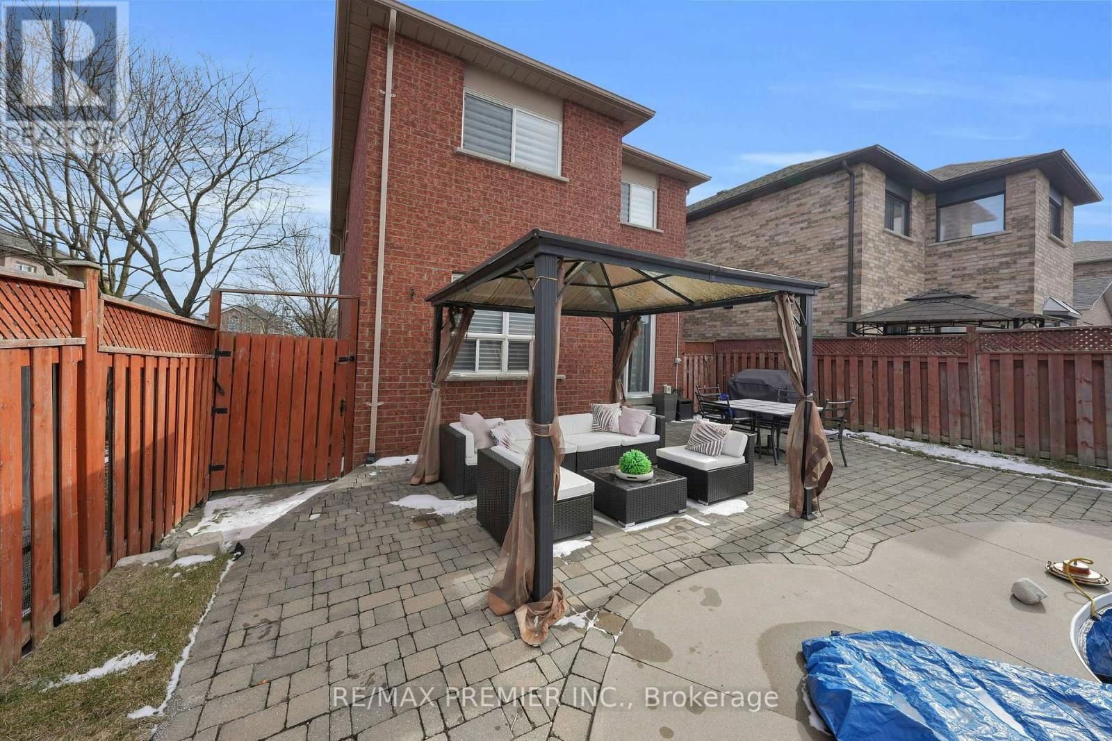 16 SHADY GLEN CRESCENT Image 49