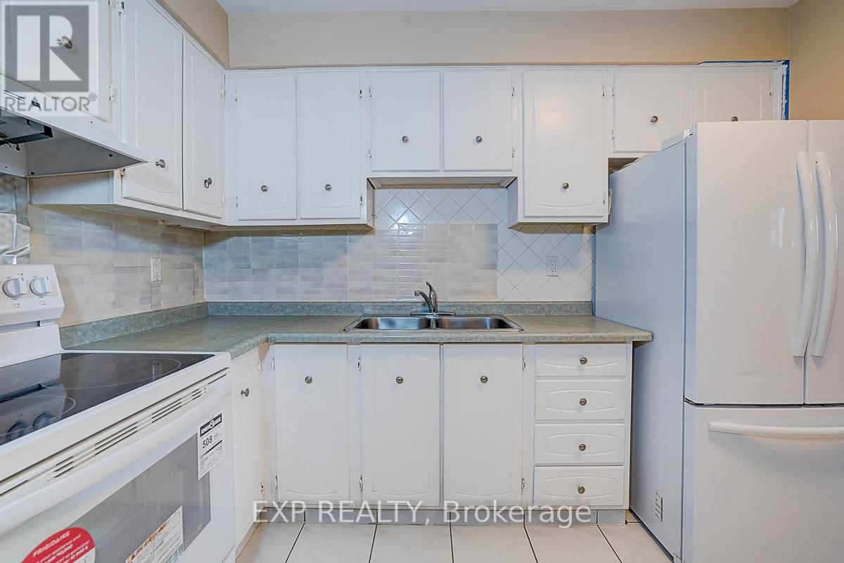 56 - 41 MISSISSAUGA VALLEY BOULEVARD Image 10