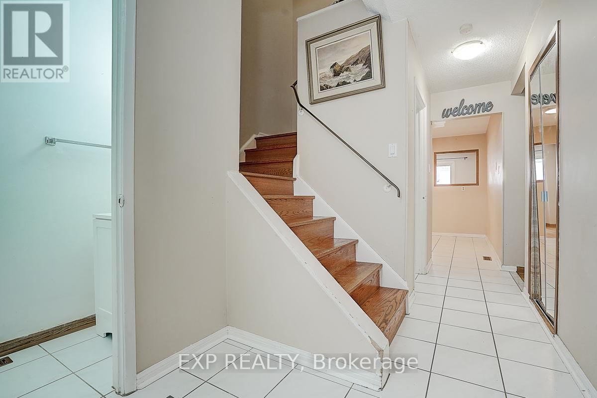 56 - 41 MISSISSAUGA VALLEY BOULEVARD Image 6