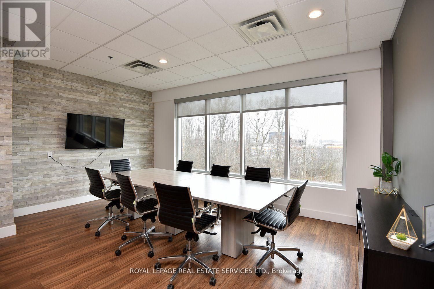 208 - 3465 REBECCA STREET Image 5