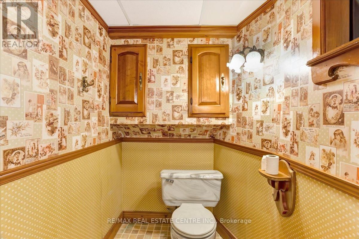 485 GOWLAND CRESCENT Image 38