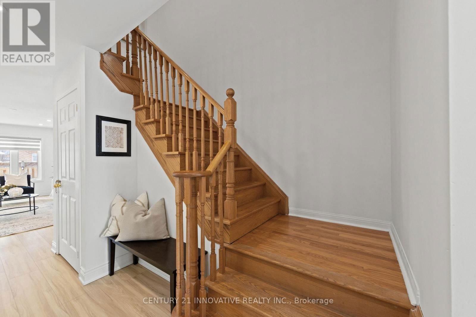 36 ECHORIDGE DRIVE Image 33