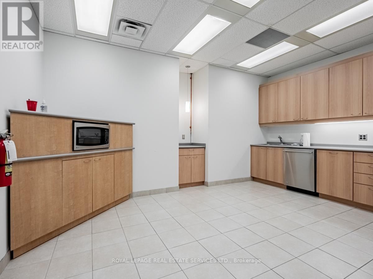 200A - 2180 MEADOWVALE BOULEVARD Image 27