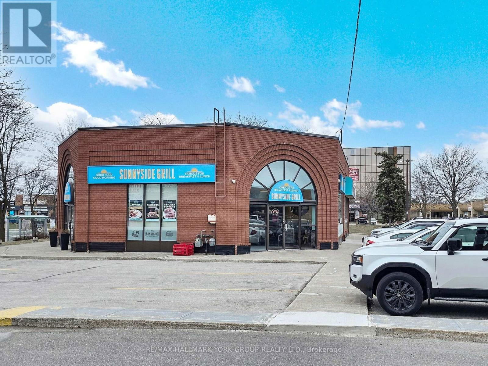 2777 STEELES AVENUE WEST Image 1
