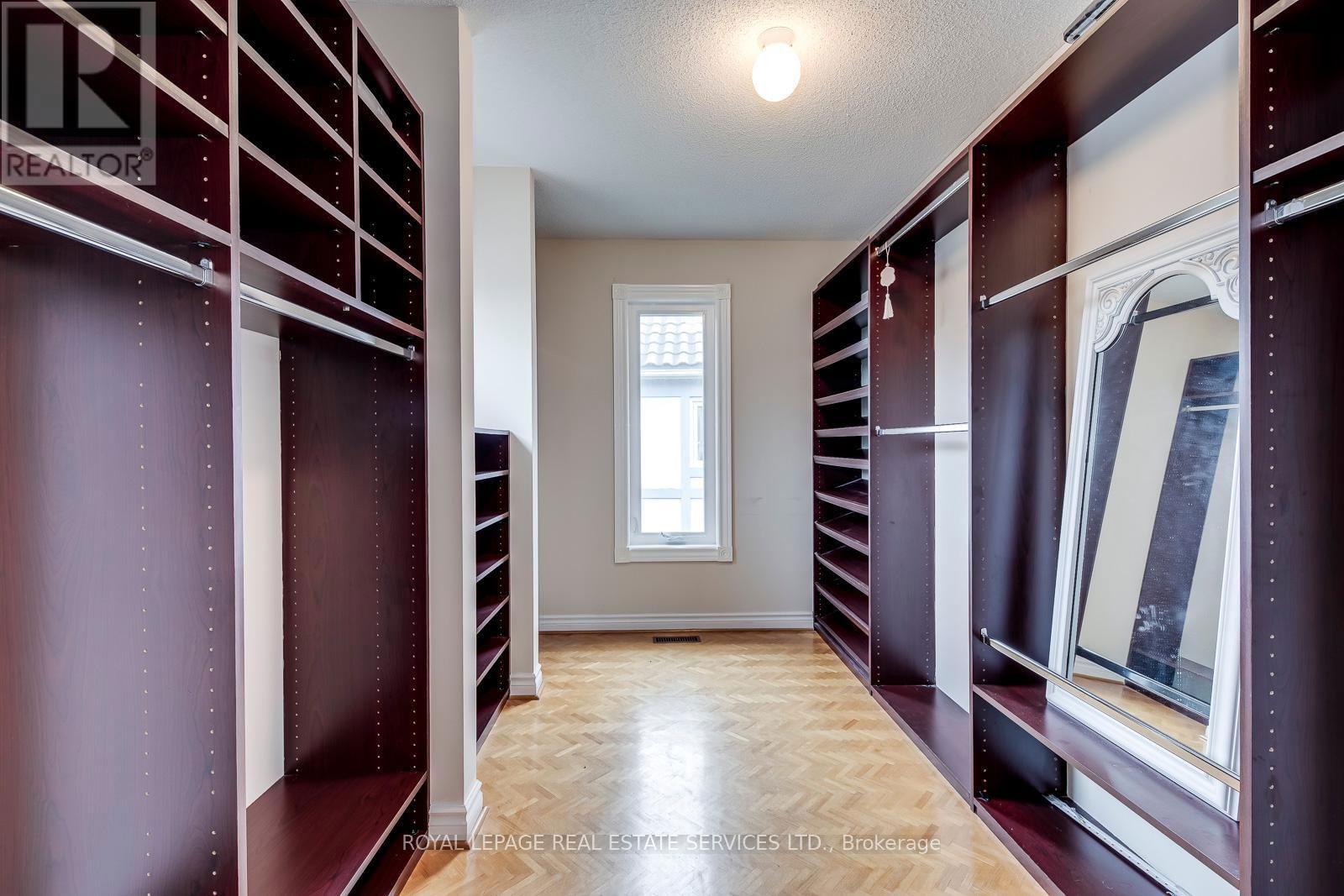 4538 CREDIT POINTE DRIVE Image 24