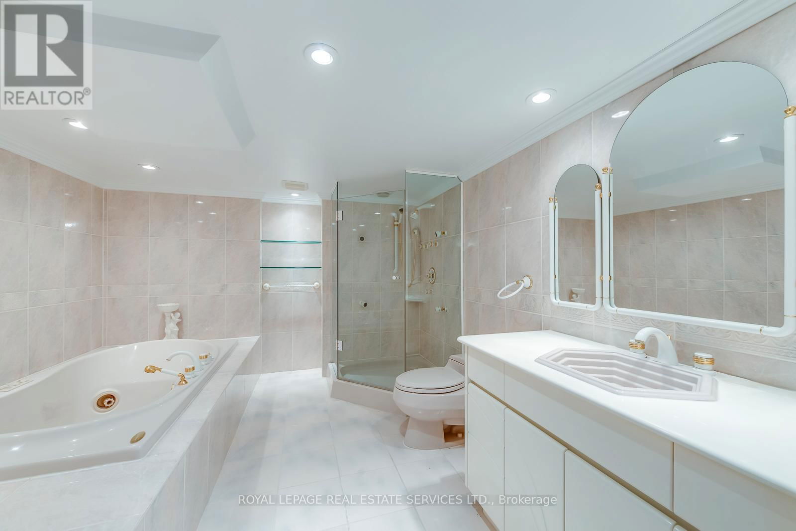 4538 CREDIT POINTE DRIVE Image 34