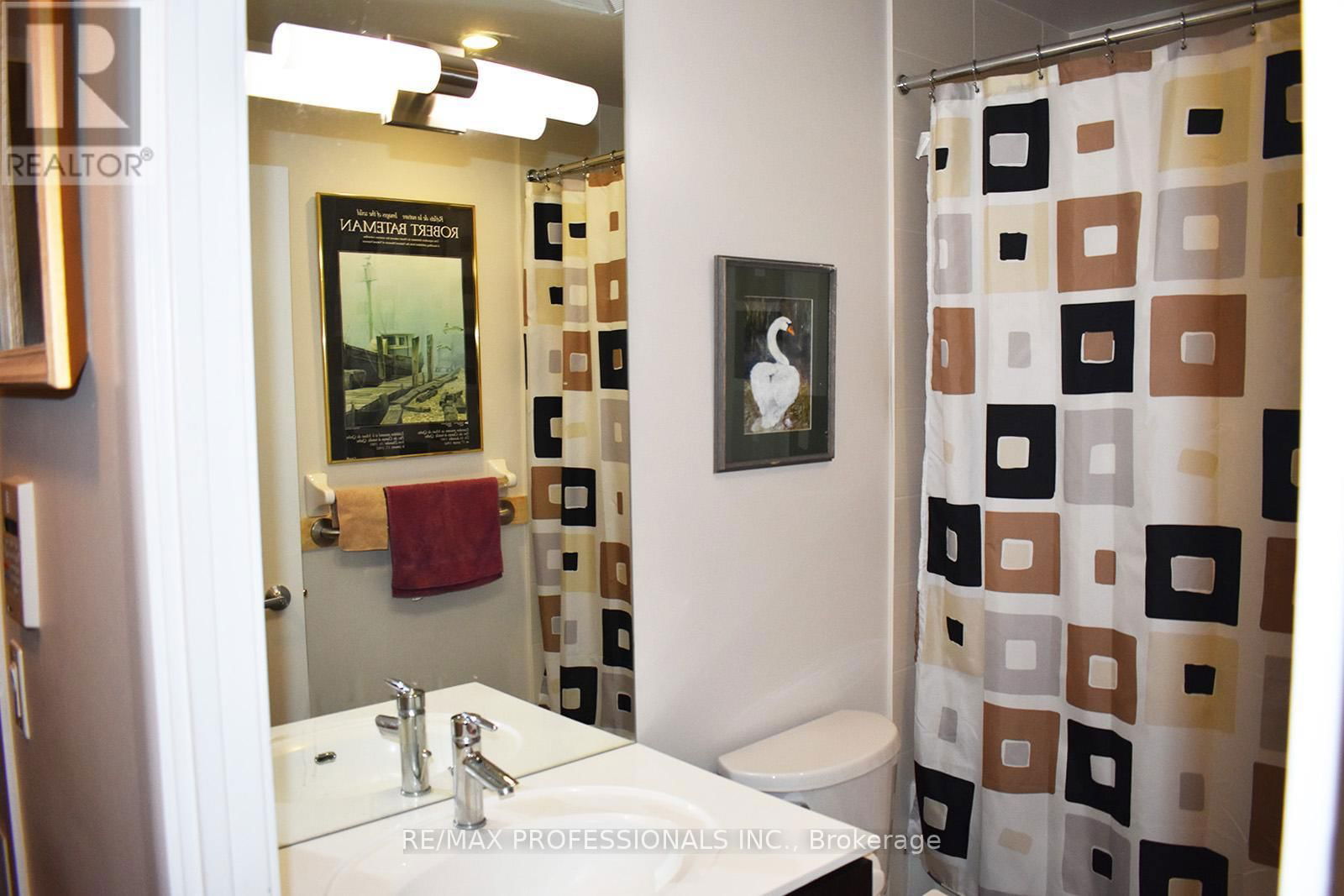 105 - 205 SHERWAY GARDENS ROAD Image 12