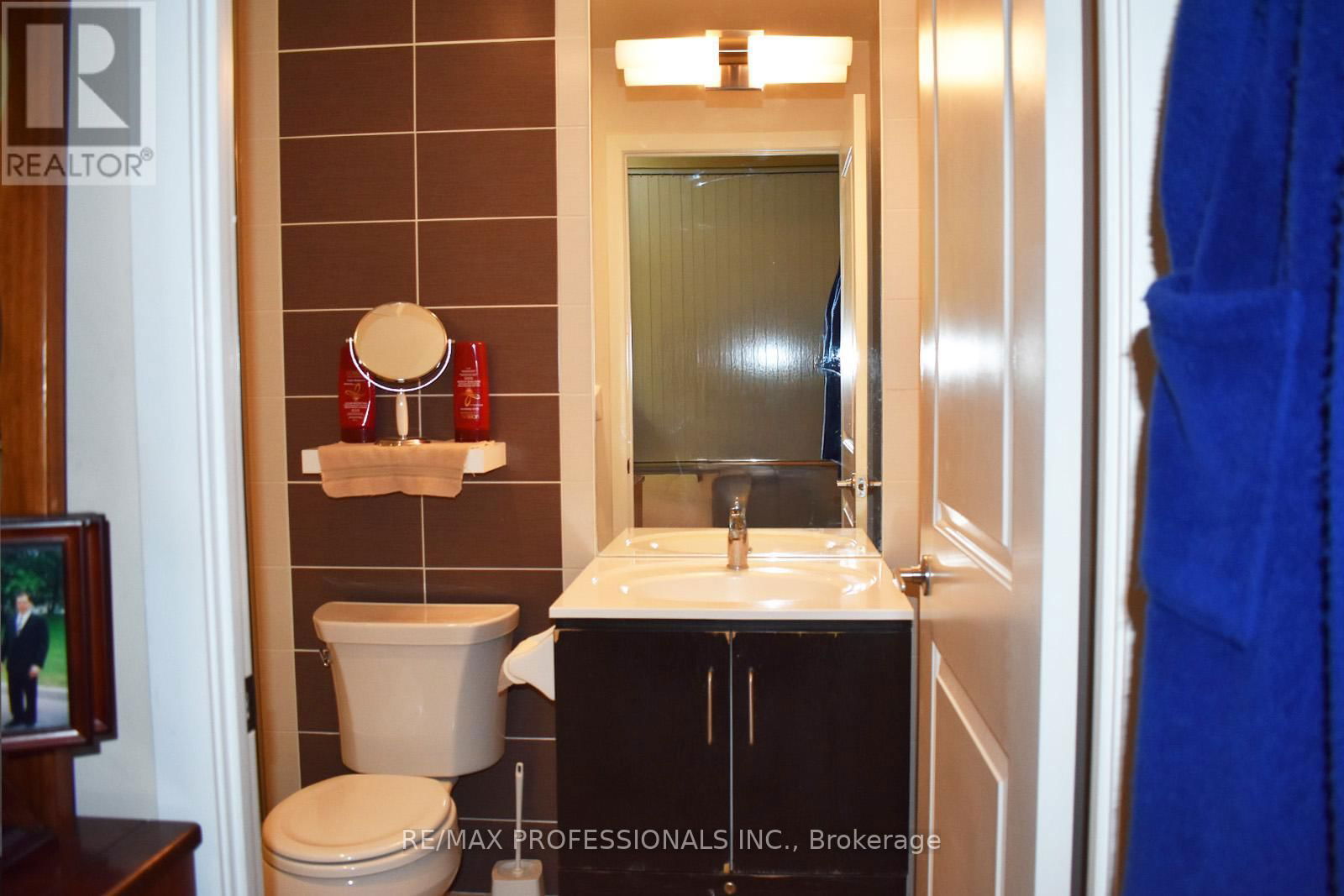 105 - 205 SHERWAY GARDENS ROAD Image 18