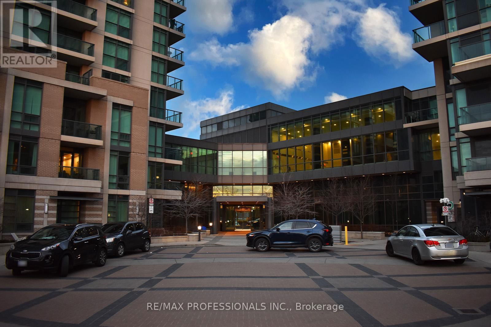 105 - 205 SHERWAY GARDENS ROAD Image 2