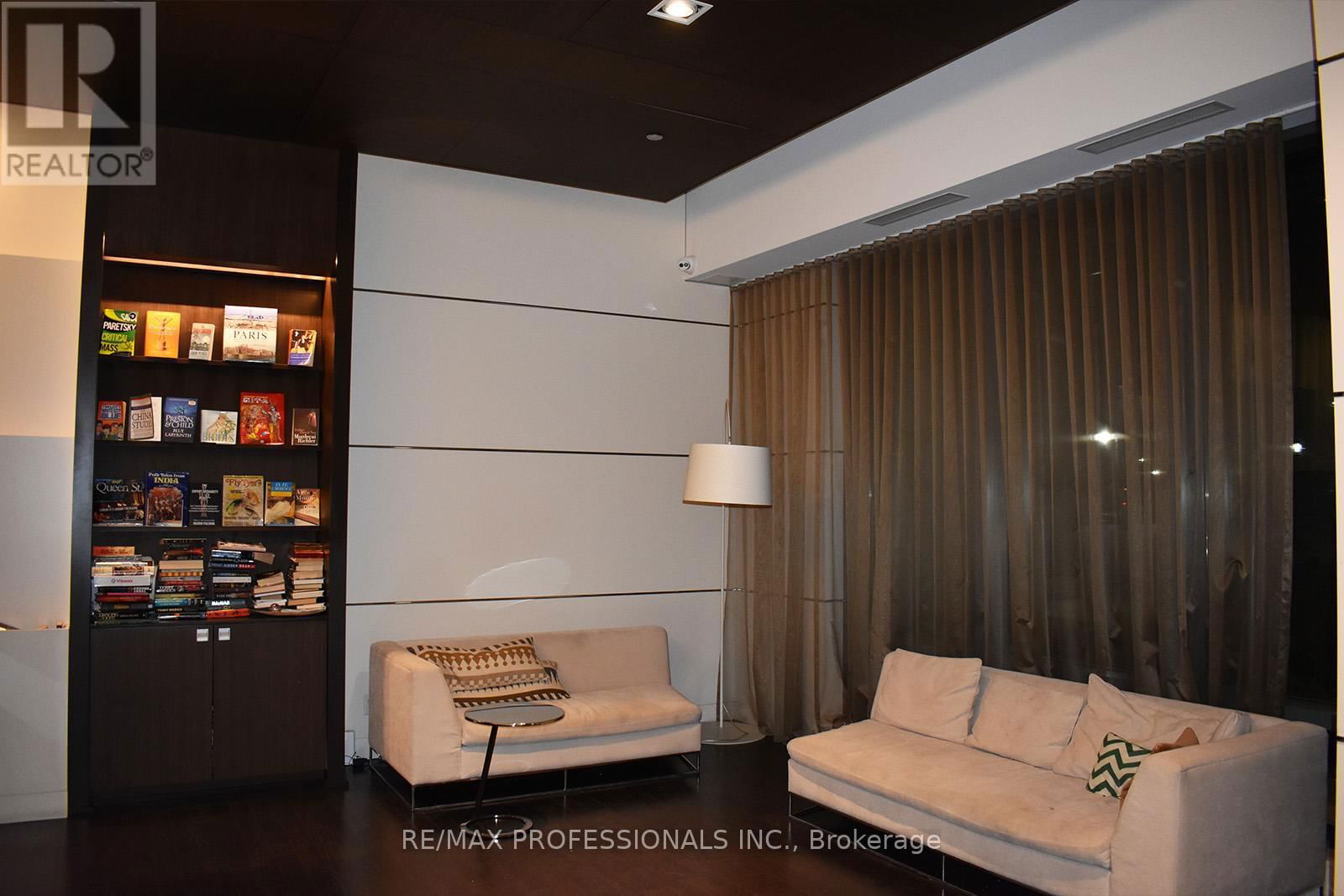 105 - 205 SHERWAY GARDENS ROAD Image 30