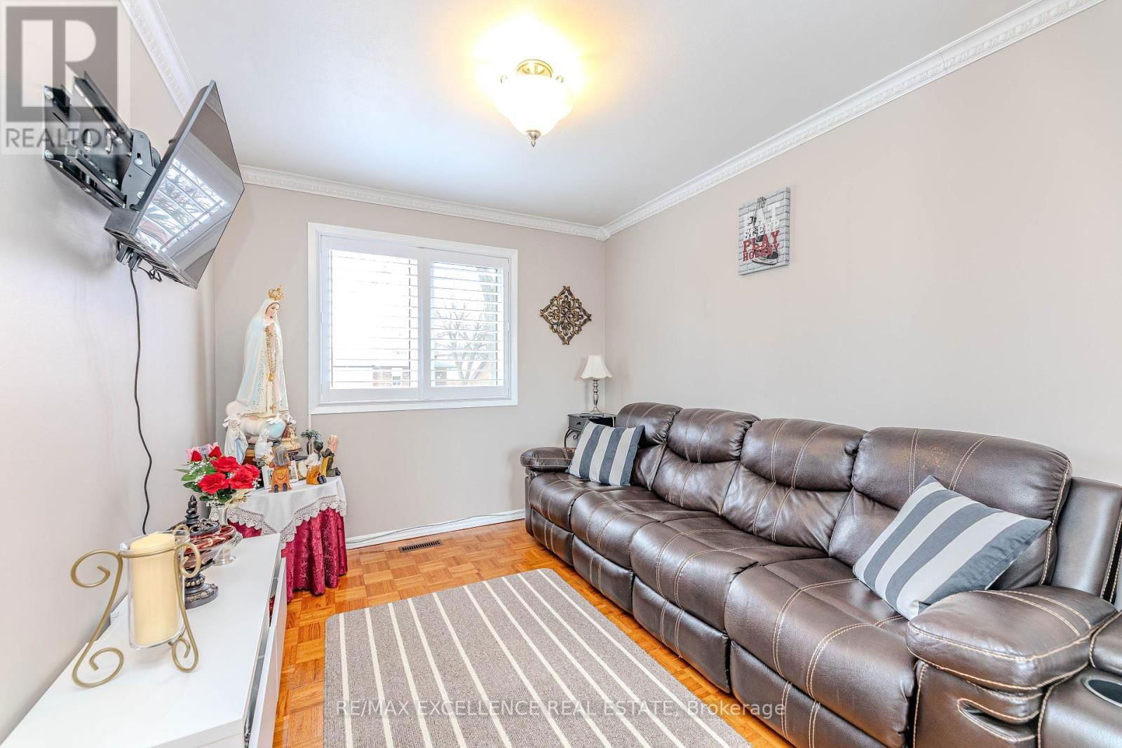 24 LINKDALE ROAD Image 20