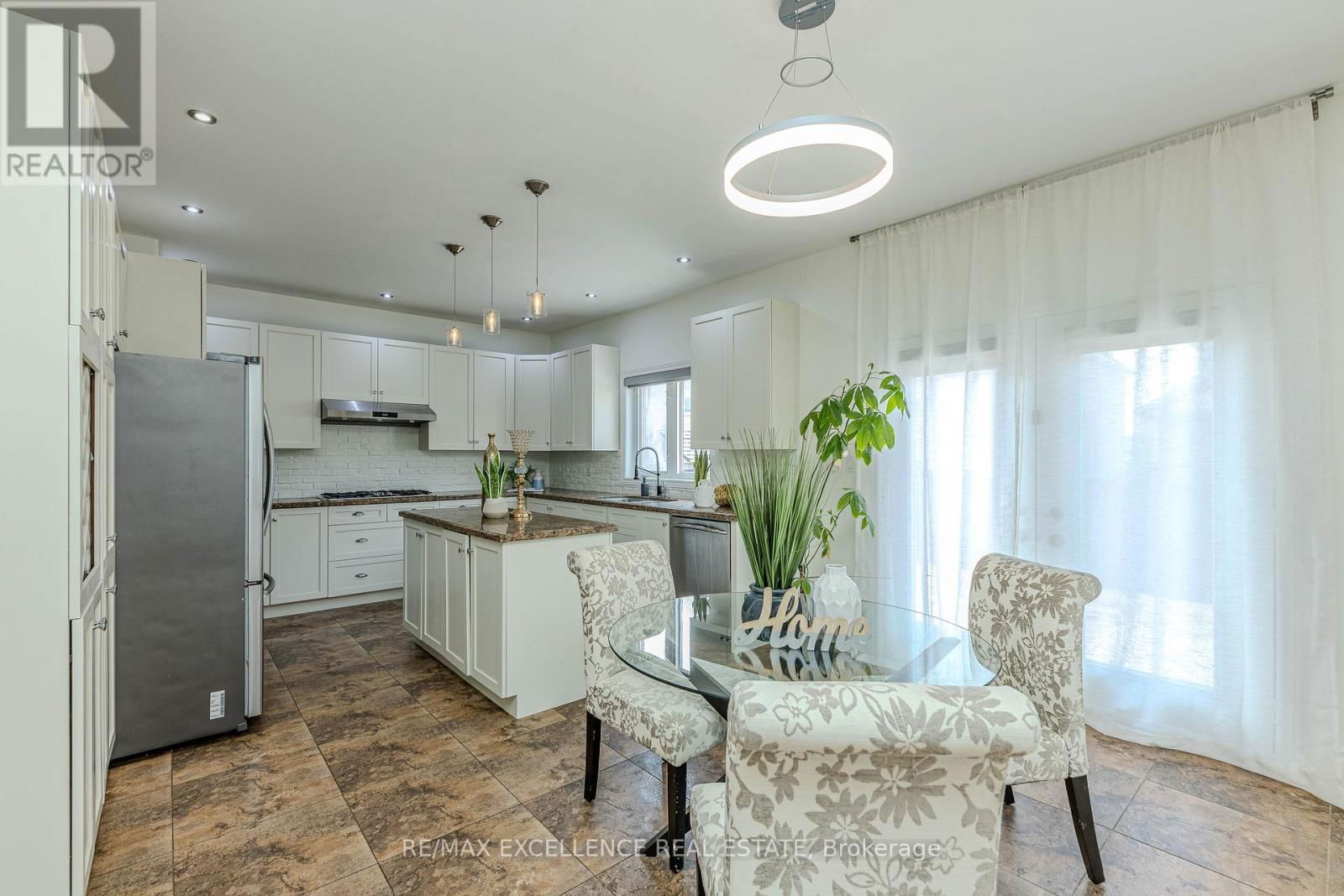24 DELMONICO ROAD Image 23