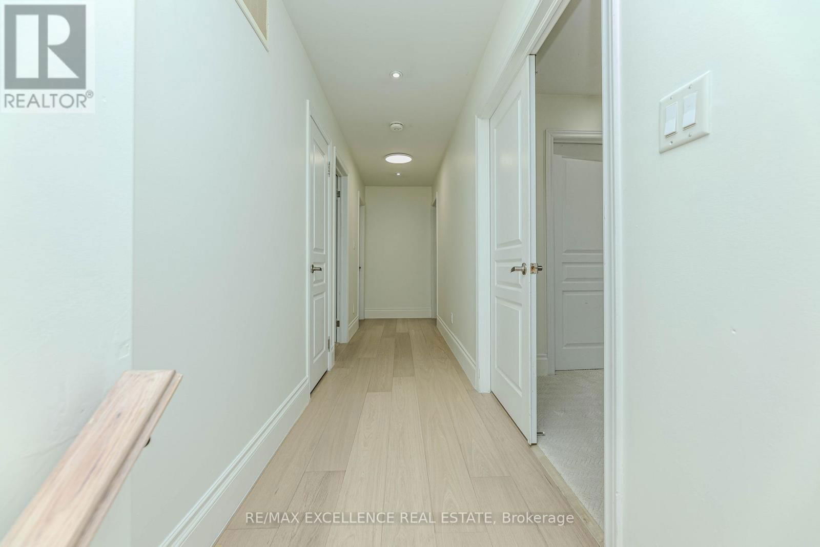 24 DELMONICO ROAD Image 27