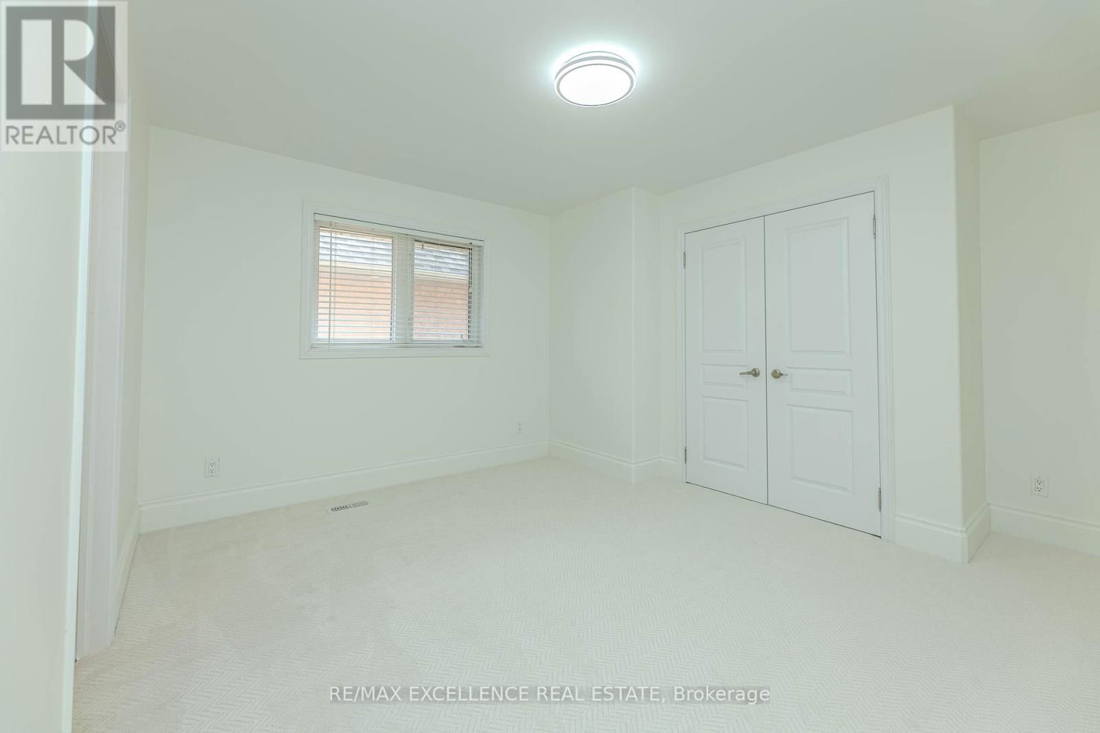 24 DELMONICO ROAD Image 43