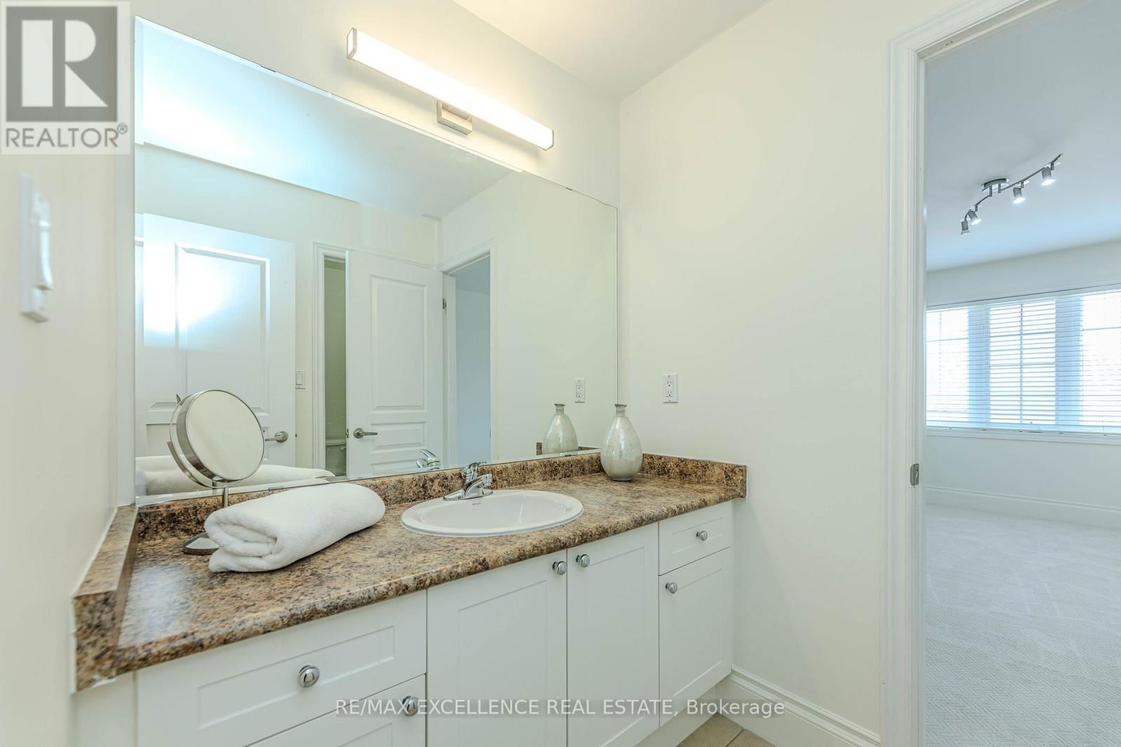 24 DELMONICO ROAD Image 45